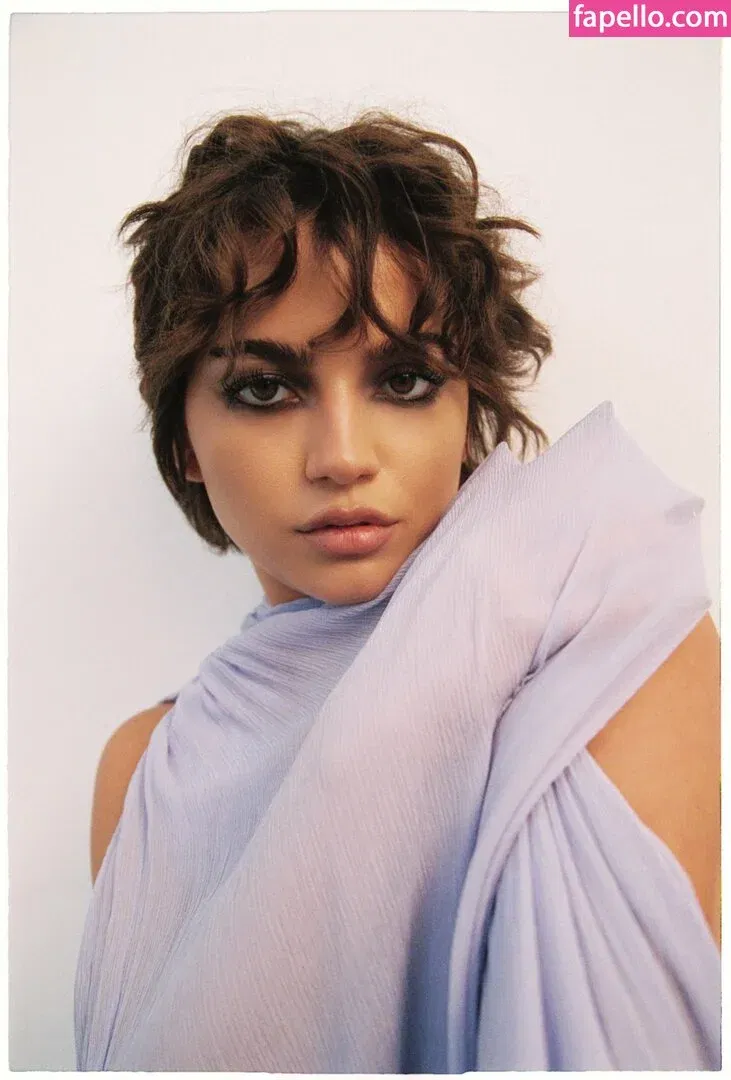 Isabela Merced / isabelamerced Onlyfans Photo Gallery 