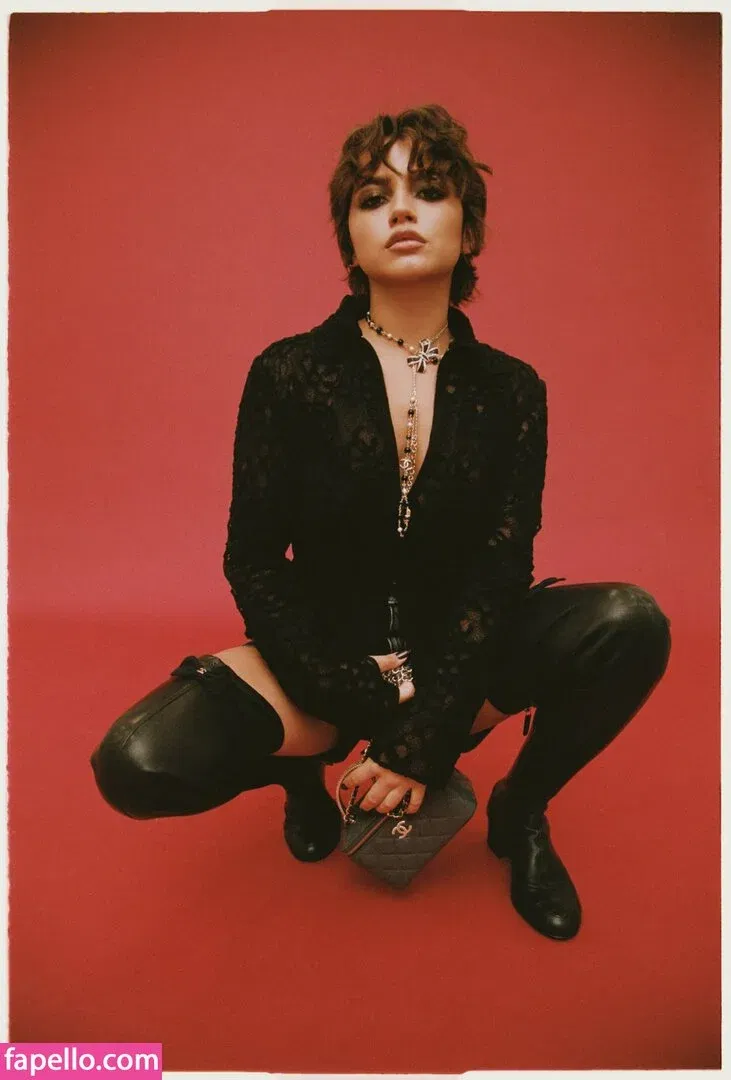 Isabela Merced / isabelamerced Onlyfans Photo Gallery 