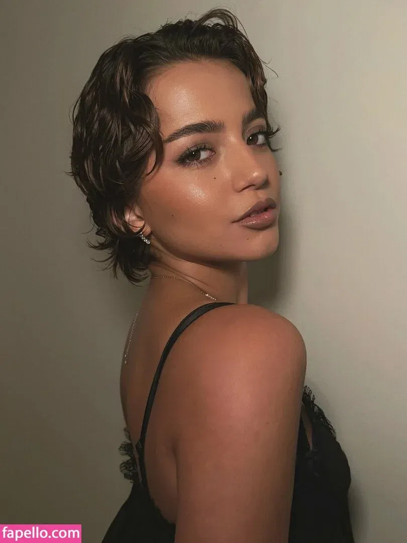 Isabela Merced / isabelamerced Onlyfans Photo Gallery 