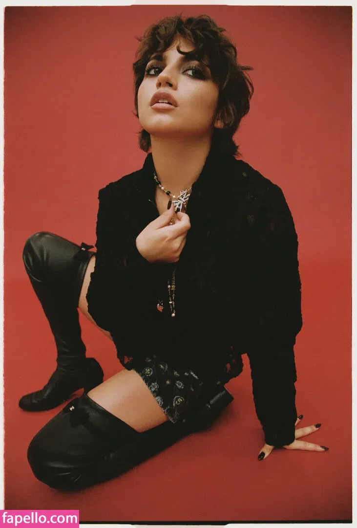 Isabela Merced / isabelamerced Onlyfans Photo Gallery 