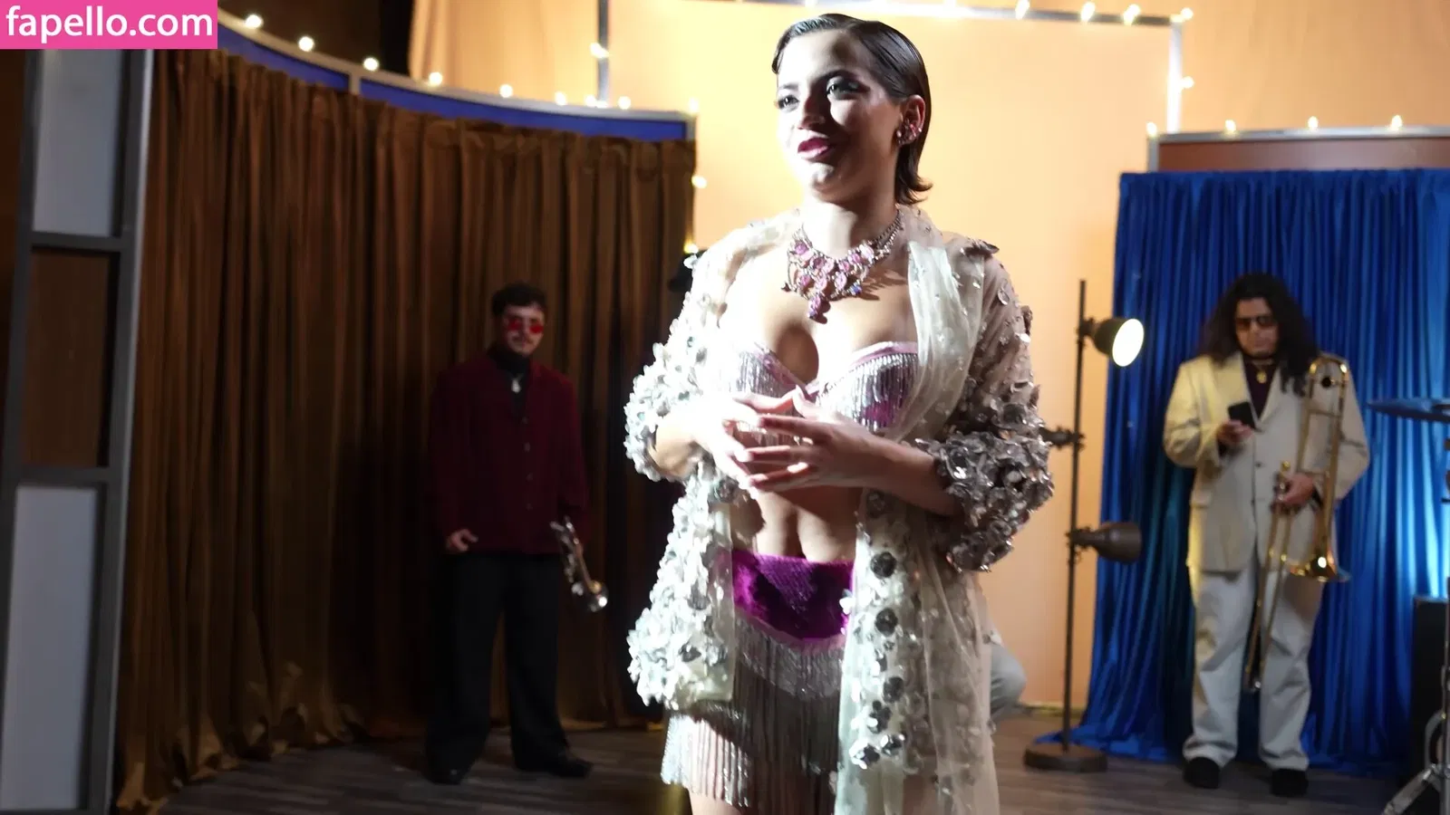 Isabela Merced / isabelamerced Onlyfans Photo Gallery 