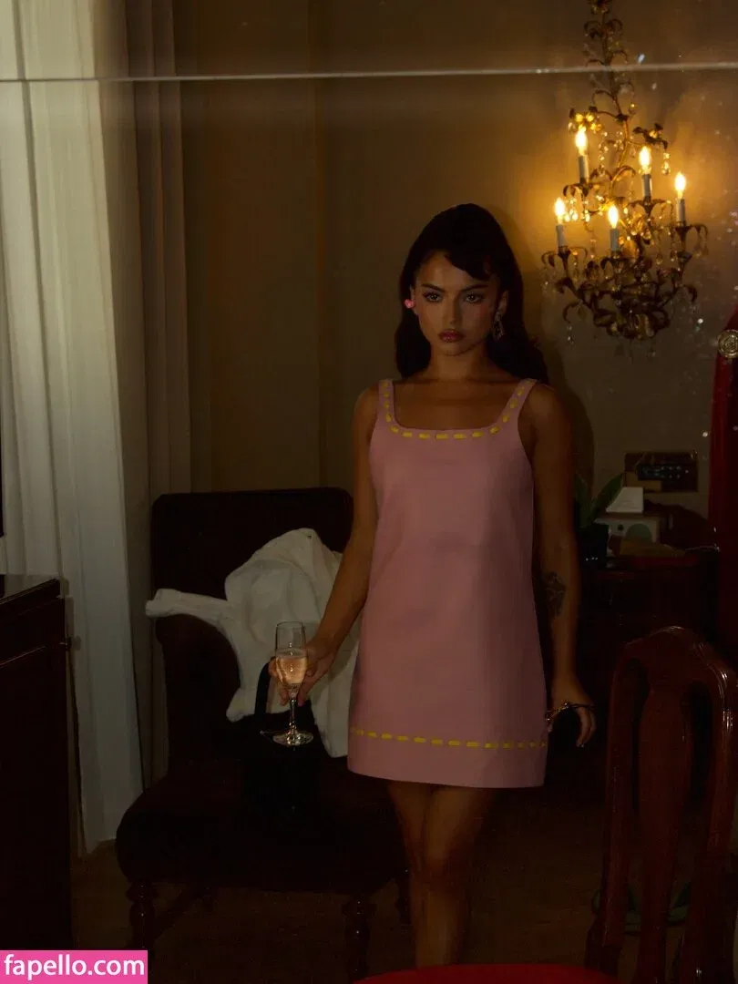 Isabela Merced / isabelamerced Onlyfans Photo Gallery 