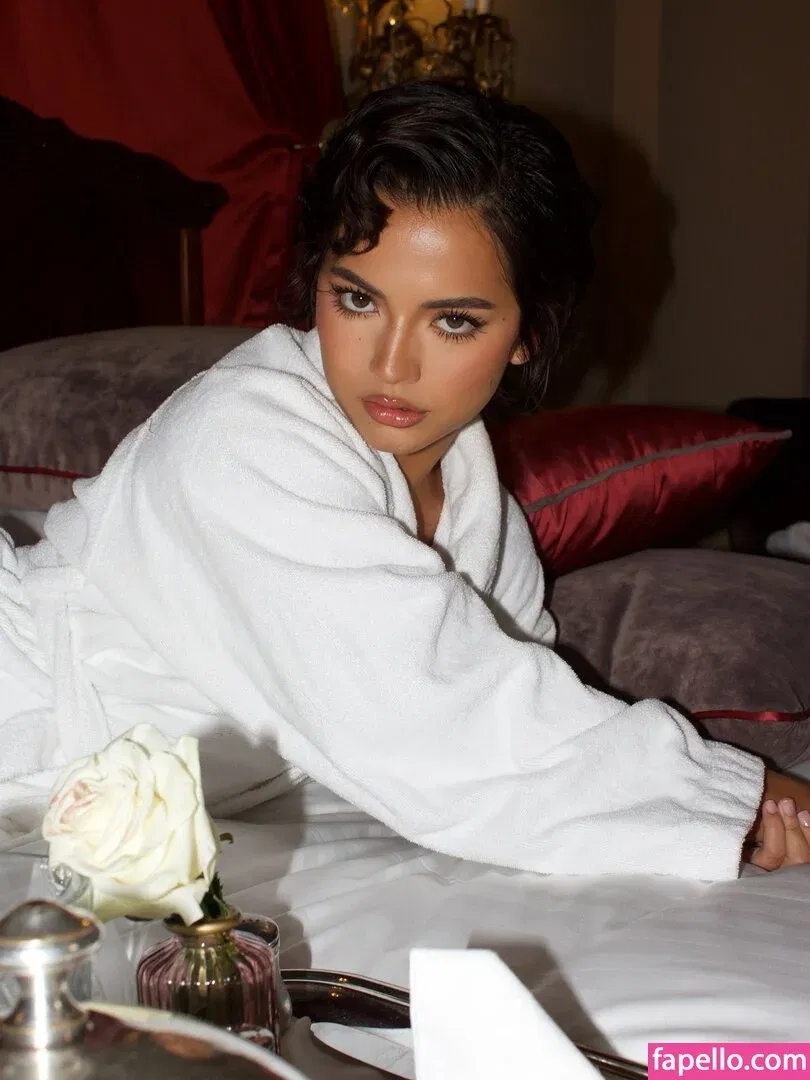 Isabela Merced / isabelamerced Onlyfans Photo Gallery 