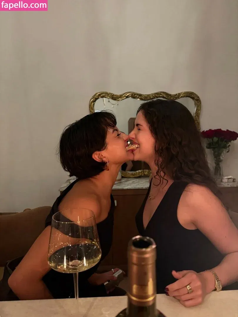 Isabela Merced / isabelamerced Onlyfans Photo Gallery 