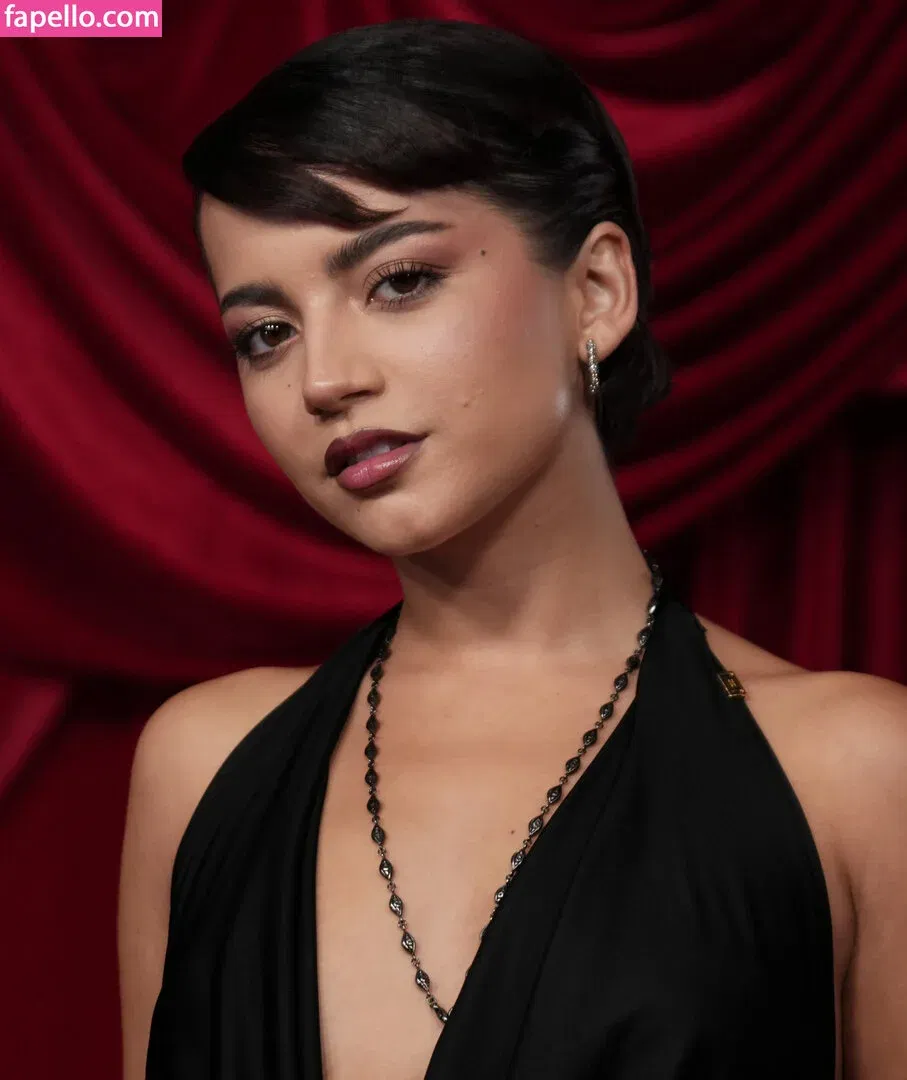 Isabela Merced / isabelamerced Onlyfans Photo Gallery 
