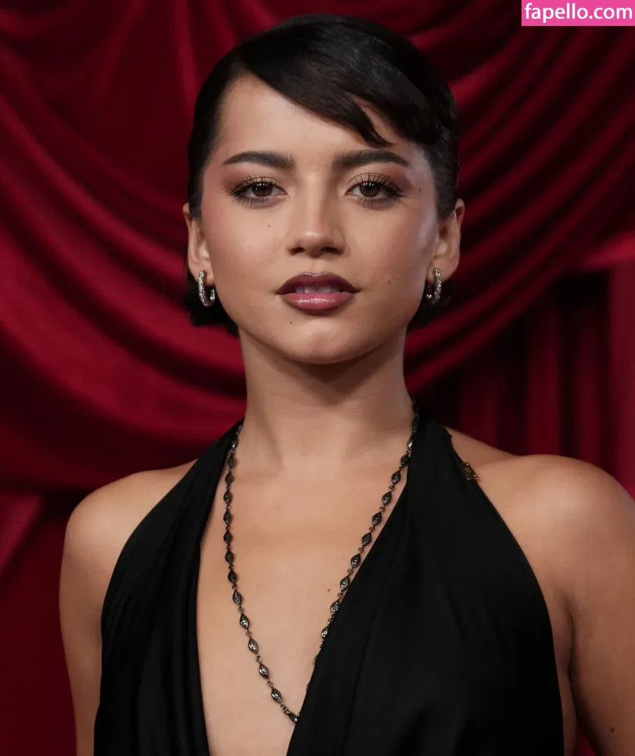 Isabela Merced / isabelamerced Onlyfans Photo Gallery 