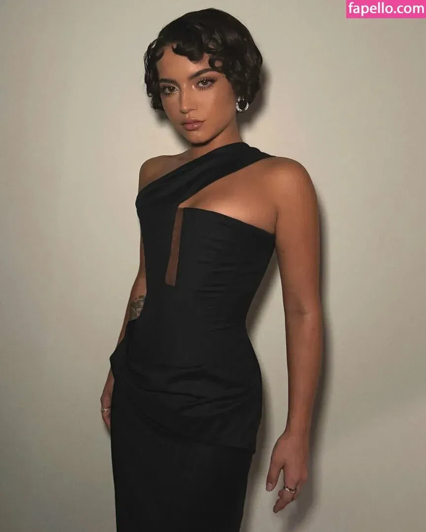 Isabela Merced / isabelamerced Onlyfans Photo Gallery 