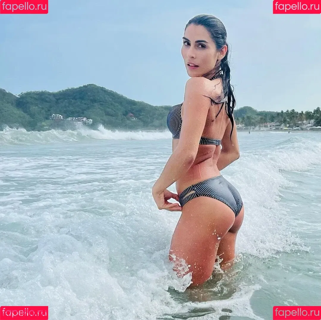 María León / mmmarieleon / sargentoleon Onlyfans Photo Gallery 