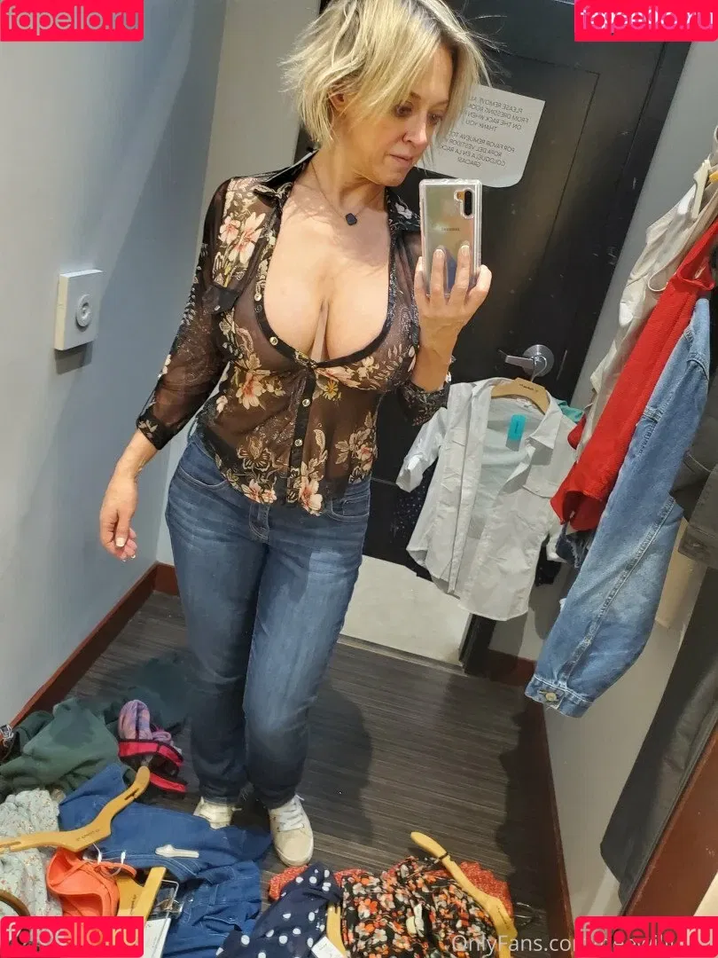 Darling / Dee Williams / DeeWilliamsXXX / Sharon Darling / deewilliams / real_dee_williams Onlyfans Photo Gallery 