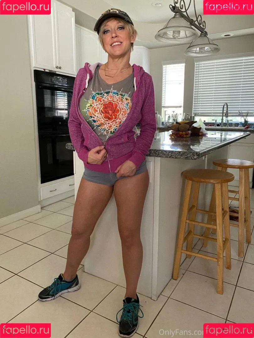 Darling / Dee Williams / DeeWilliamsXXX / Sharon Darling / deewilliams / real_dee_williams Onlyfans Photo Gallery 