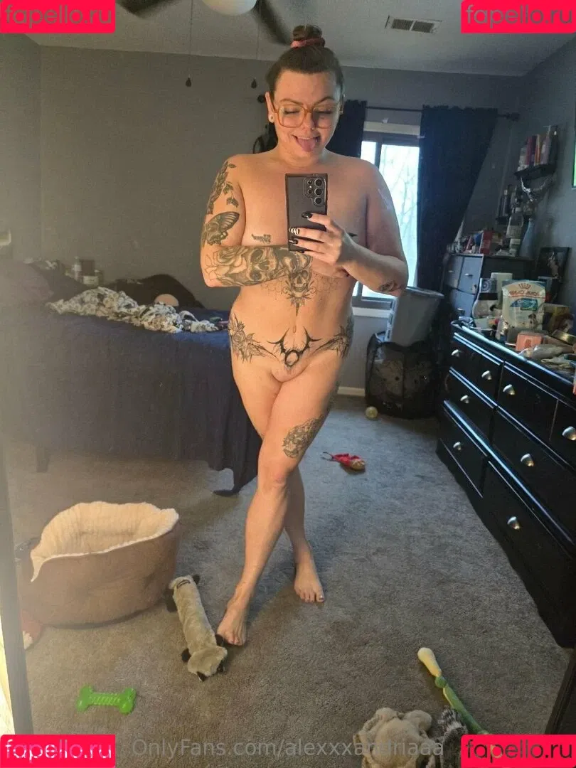 aleeexandriaaa / alexxxandriaaa Onlyfans Photo Gallery 