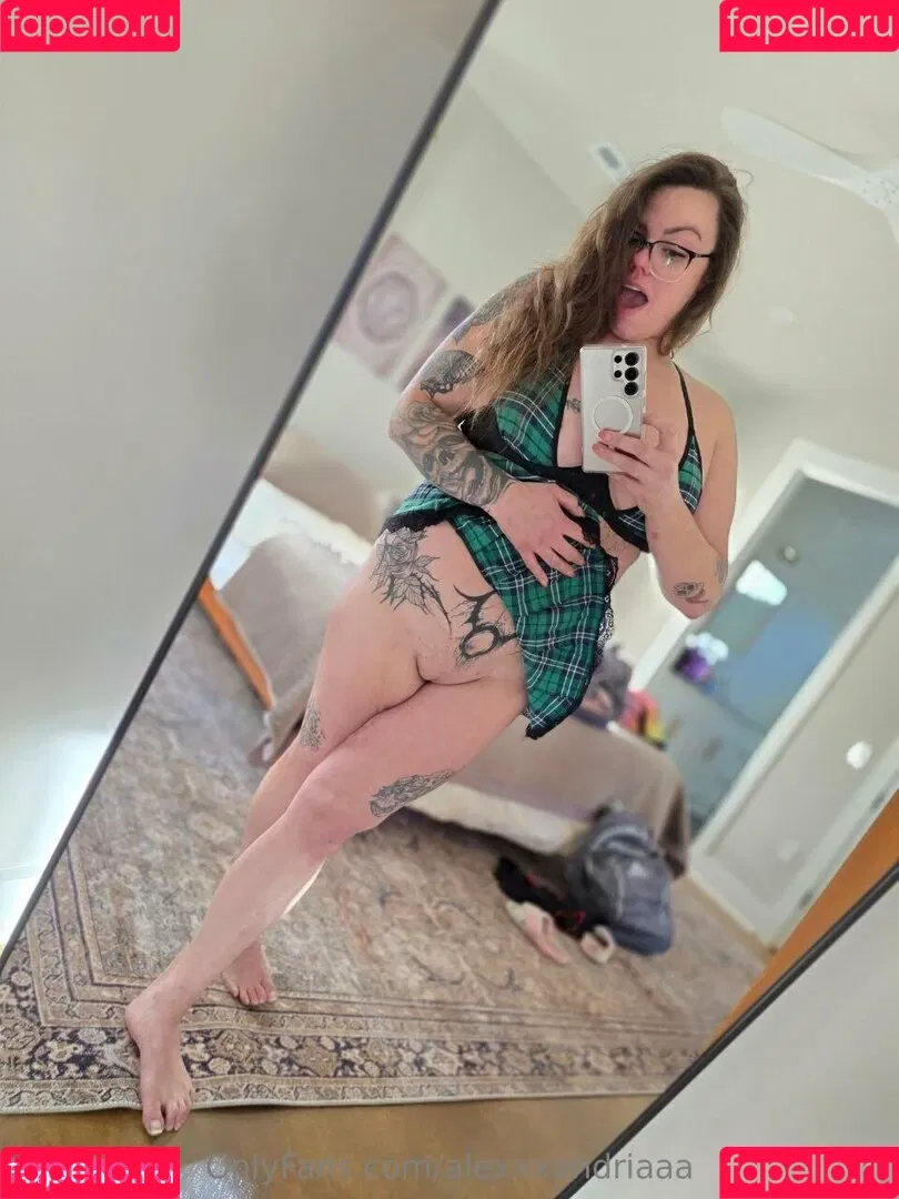 aleeexandriaaa / alexxxandriaaa Onlyfans Photo Gallery 