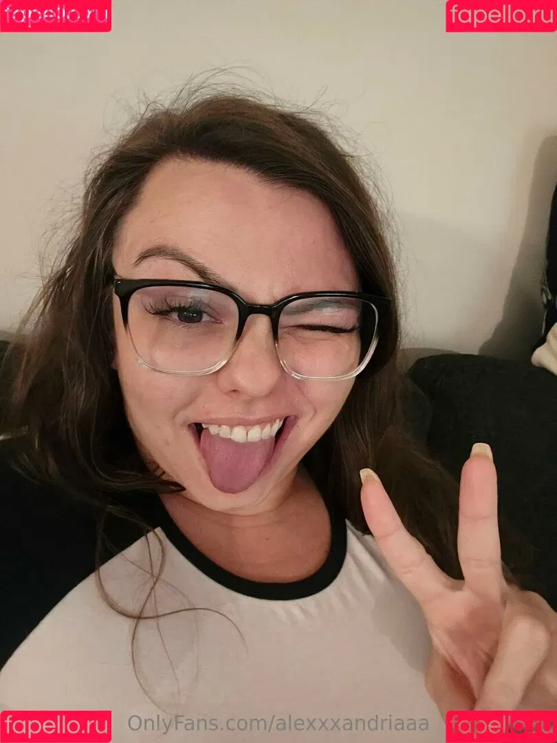 aleeexandriaaa / alexxxandriaaa Onlyfans Photo Gallery 