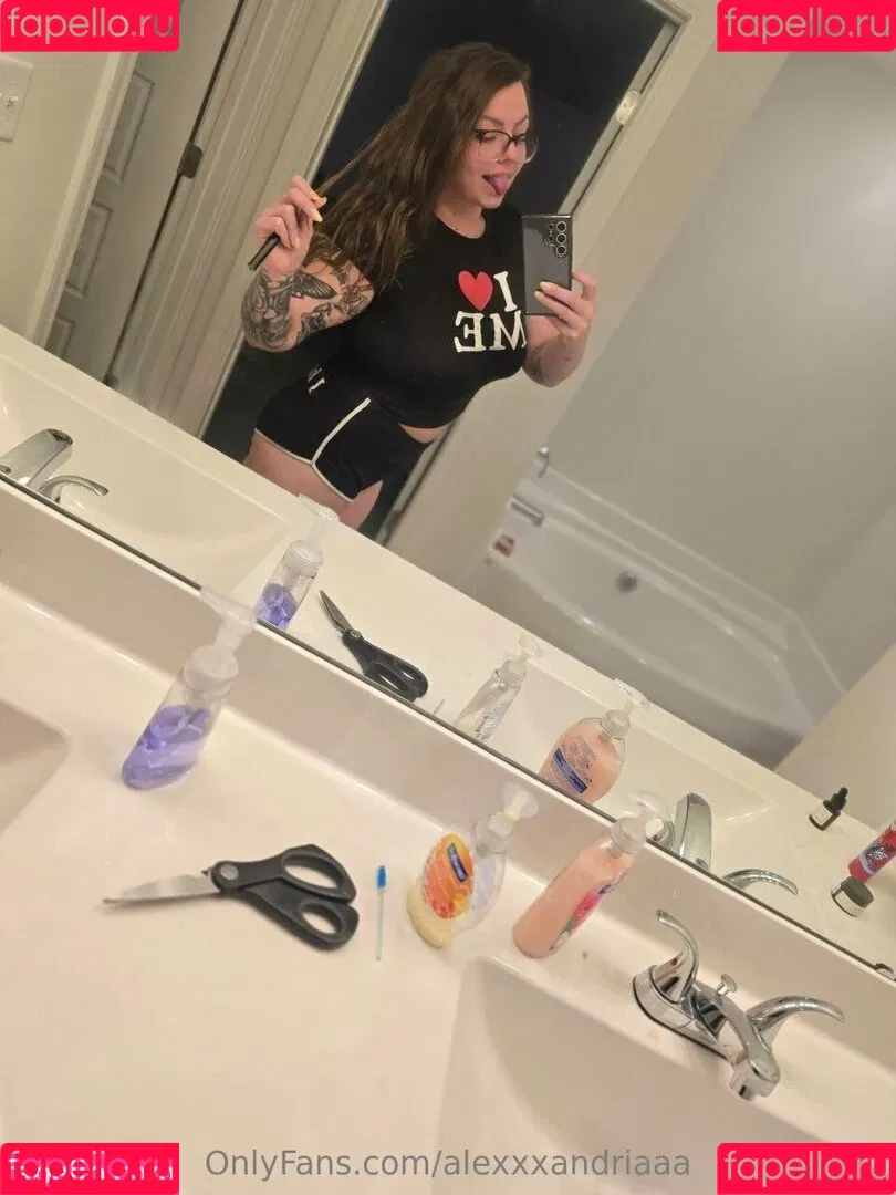 aleeexandriaaa / alexxxandriaaa Onlyfans Photo Gallery 