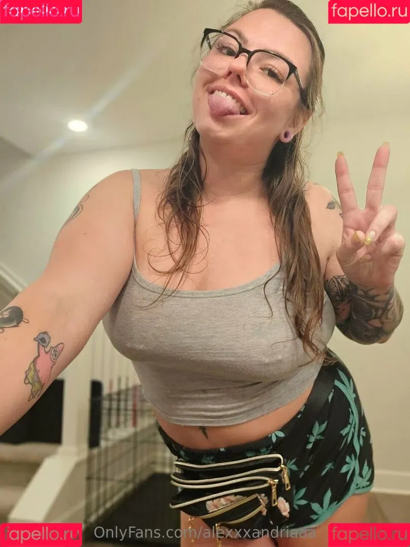 aleeexandriaaa / alexxxandriaaa Onlyfans Photo Gallery 