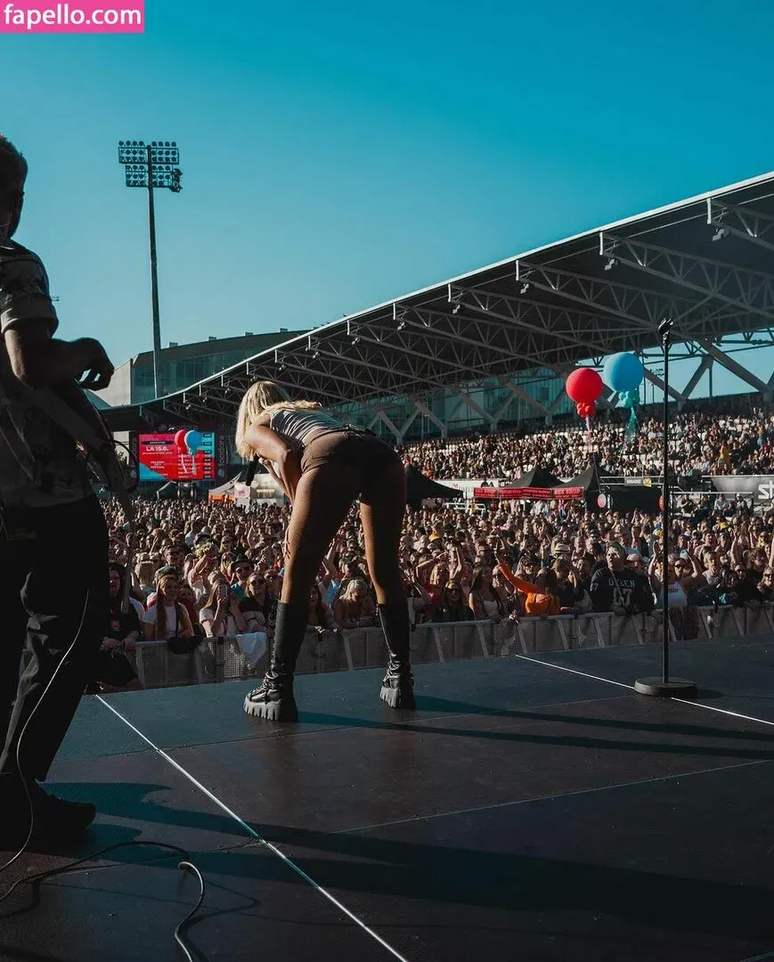 aleeexandriaaa / alexxxandriaaa Onlyfans Photo Gallery 