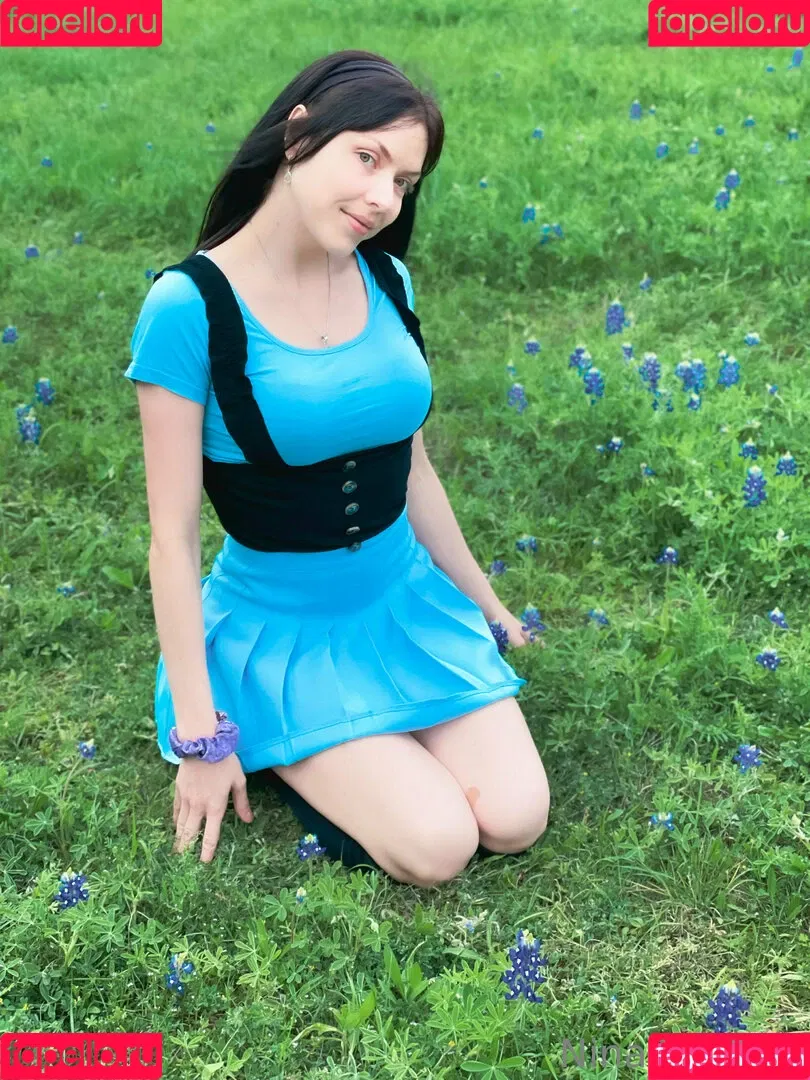 ninareifree / ninasiiri Onlyfans Photo Gallery 