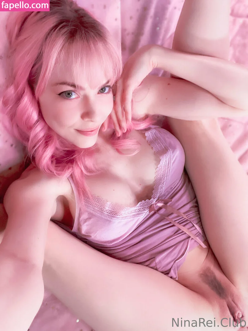 ninareifree / ninasiiri Onlyfans Photo Gallery 