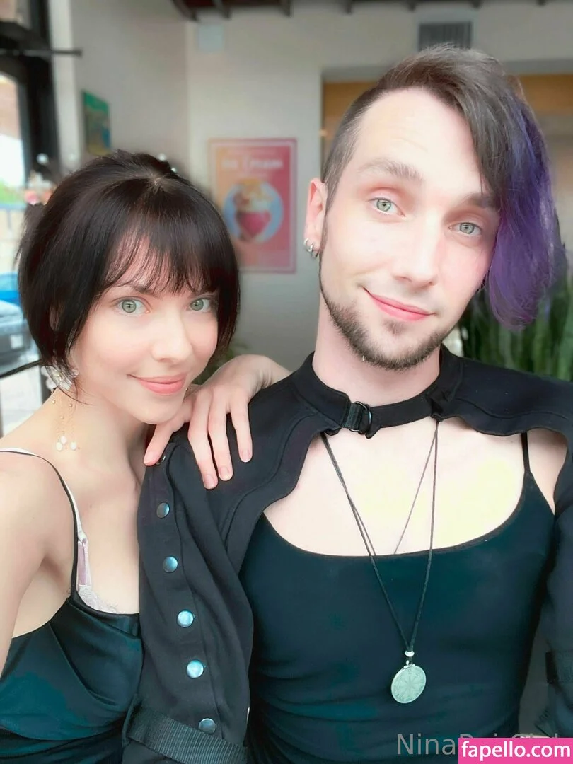 ninareifree / ninasiiri Onlyfans Photo Gallery 