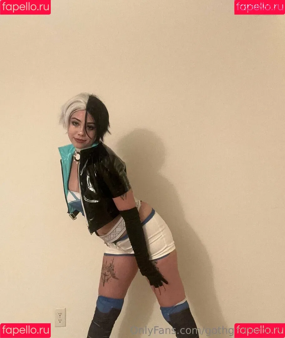 gothgamergirly / thegothmuse Onlyfans Photo Gallery 