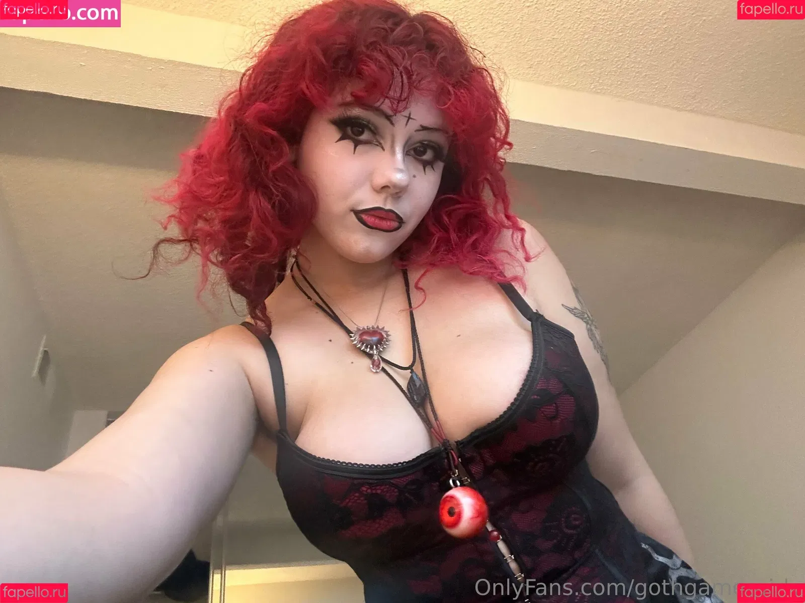 gothgamergirly / thegothmuse Onlyfans Photo Gallery 