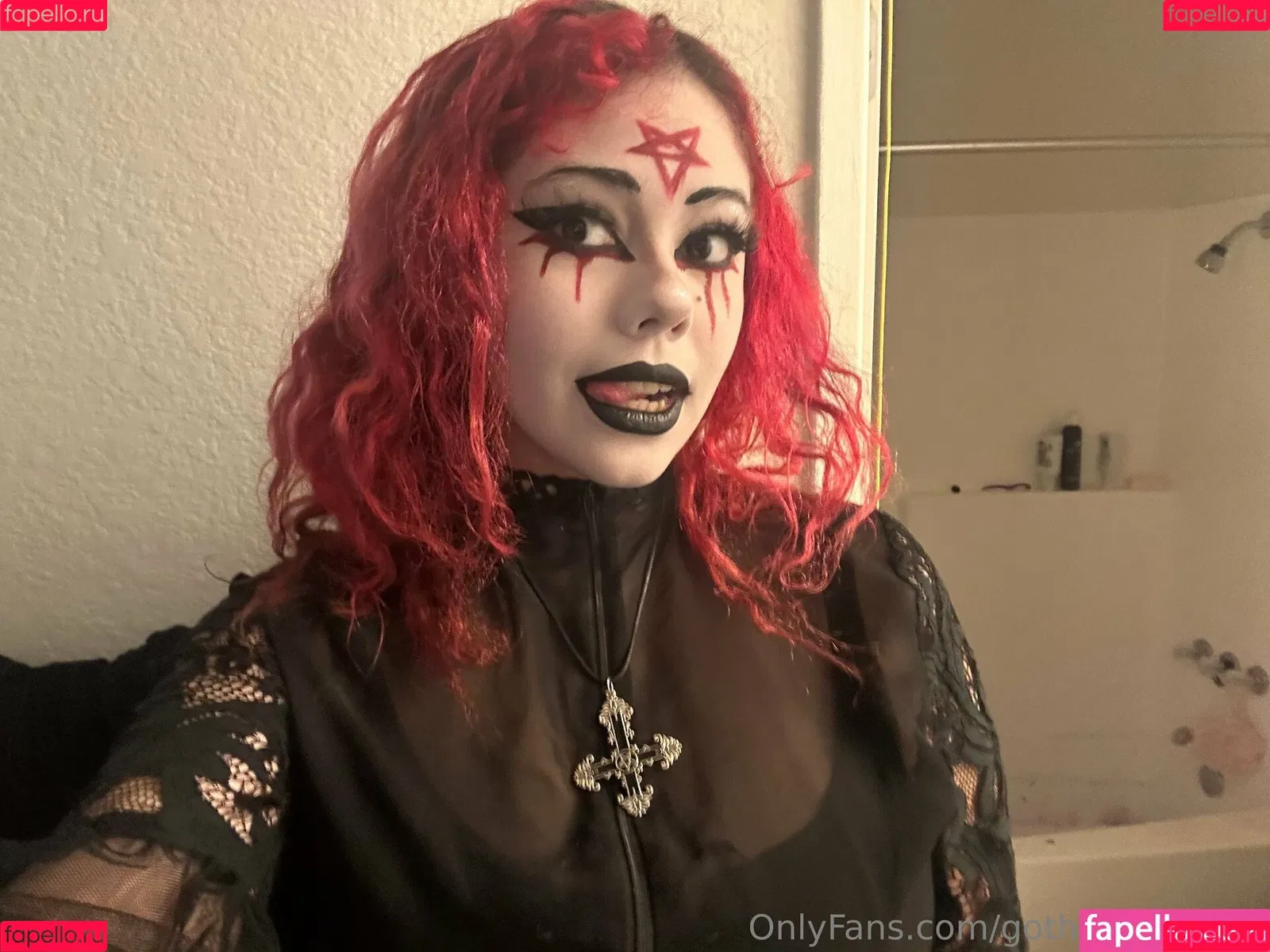 gothgamergirly / thegothmuse Onlyfans Photo Gallery 