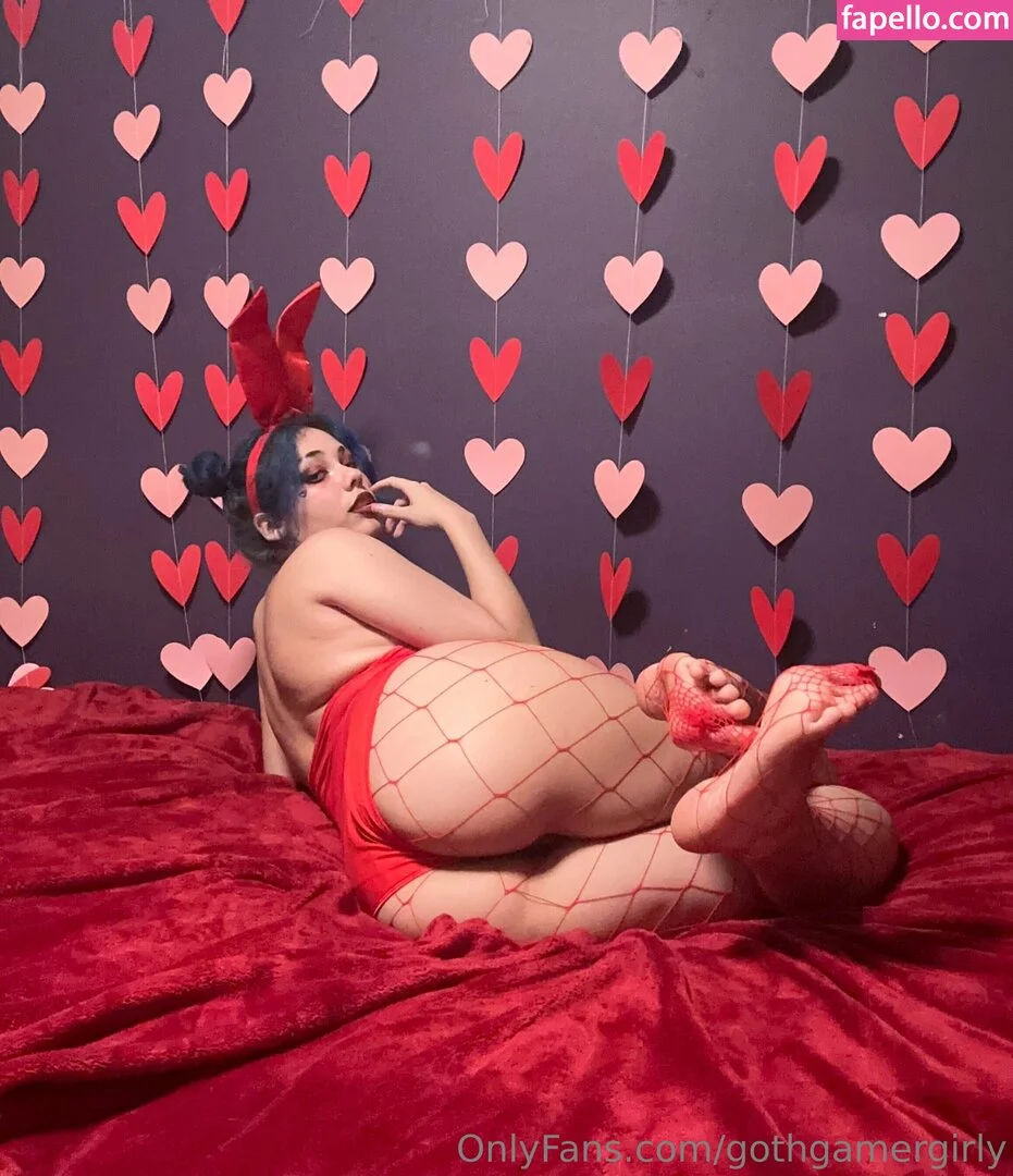 gothgamergirly / thegothmuse Onlyfans Photo Gallery 