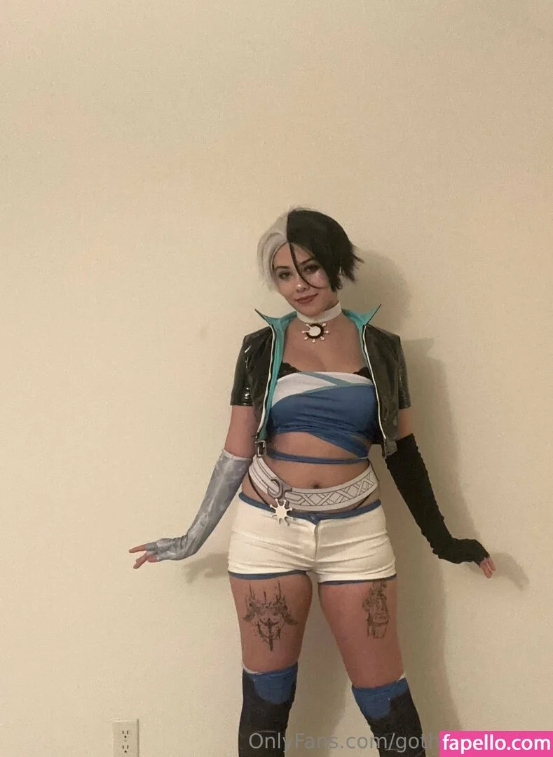 gothgamergirly / thegothmuse Onlyfans Photo Gallery 