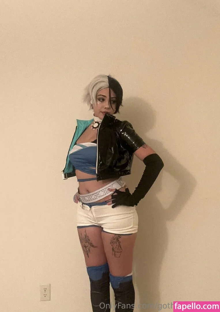 gothgamergirly / thegothmuse Onlyfans Photo Gallery 