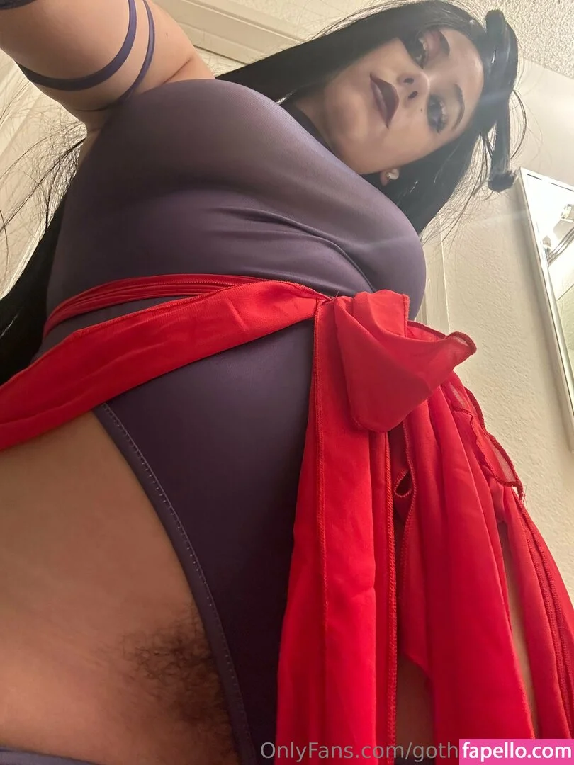 gothgamergirly / thegothmuse Onlyfans Photo Gallery 