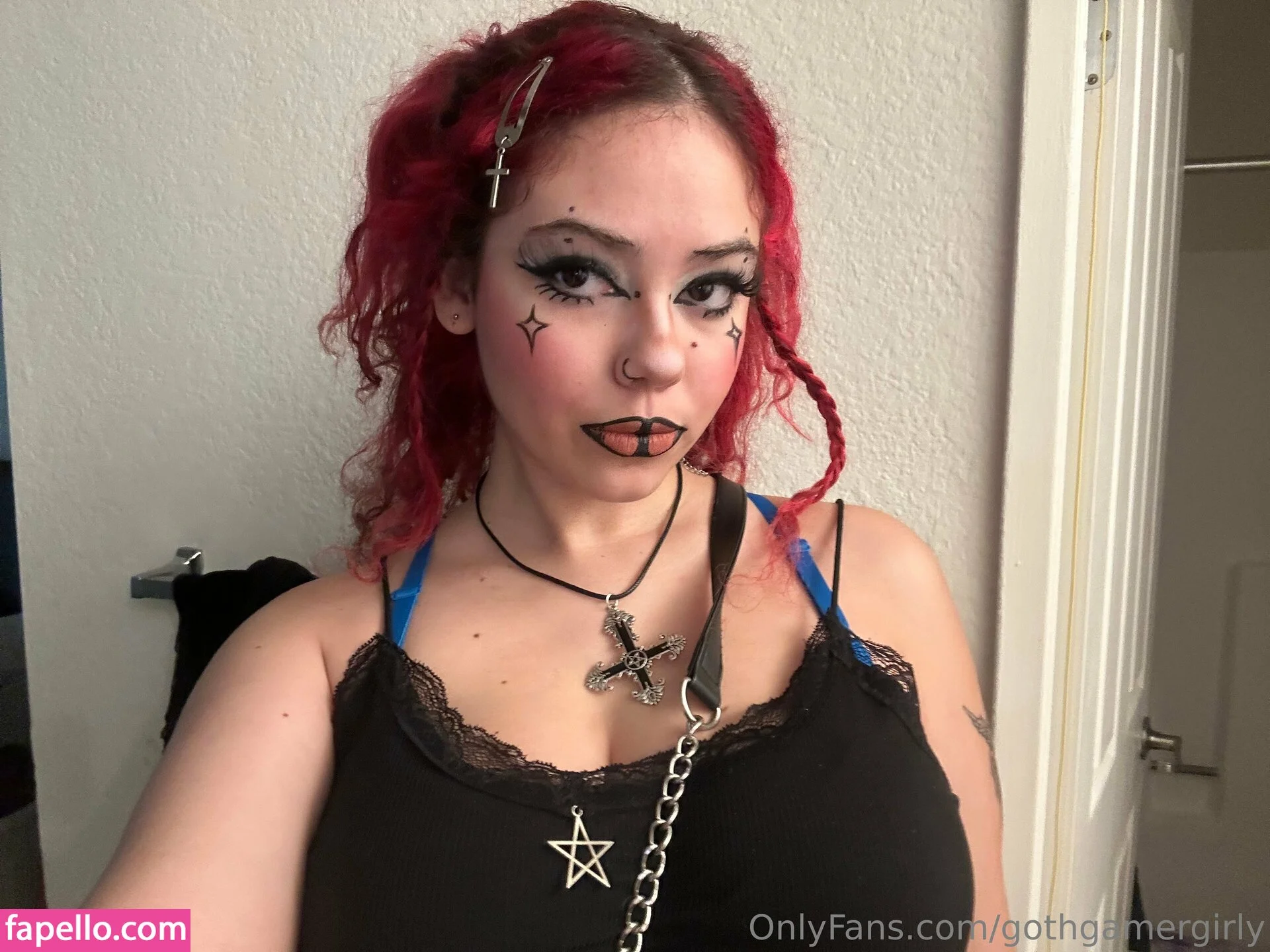 gothgamergirly / thegothmuse Onlyfans Photo Gallery 
