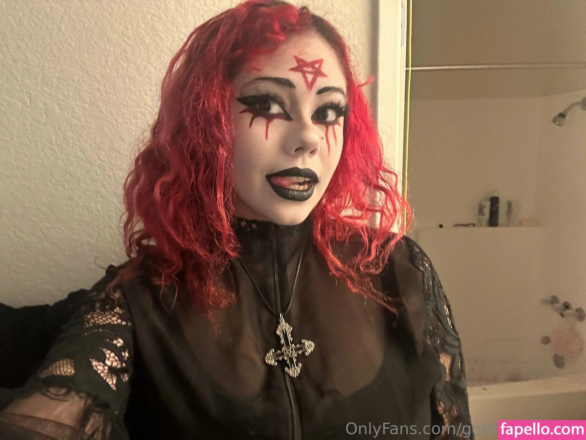 gothgamergirly / thegothmuse Onlyfans Photo Gallery 