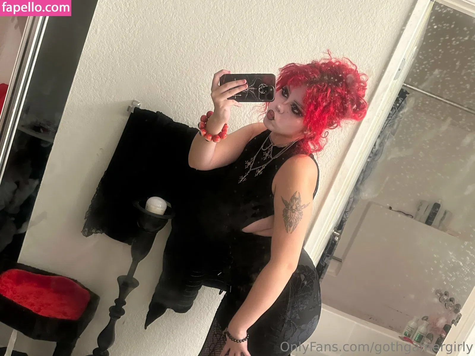 gothgamergirly / thegothmuse Onlyfans Photo Gallery 