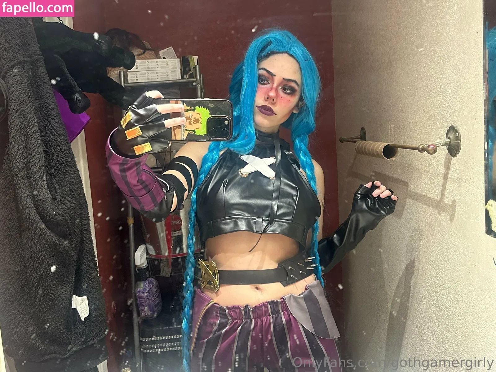 gothgamergirly / thegothmuse Onlyfans Photo Gallery 