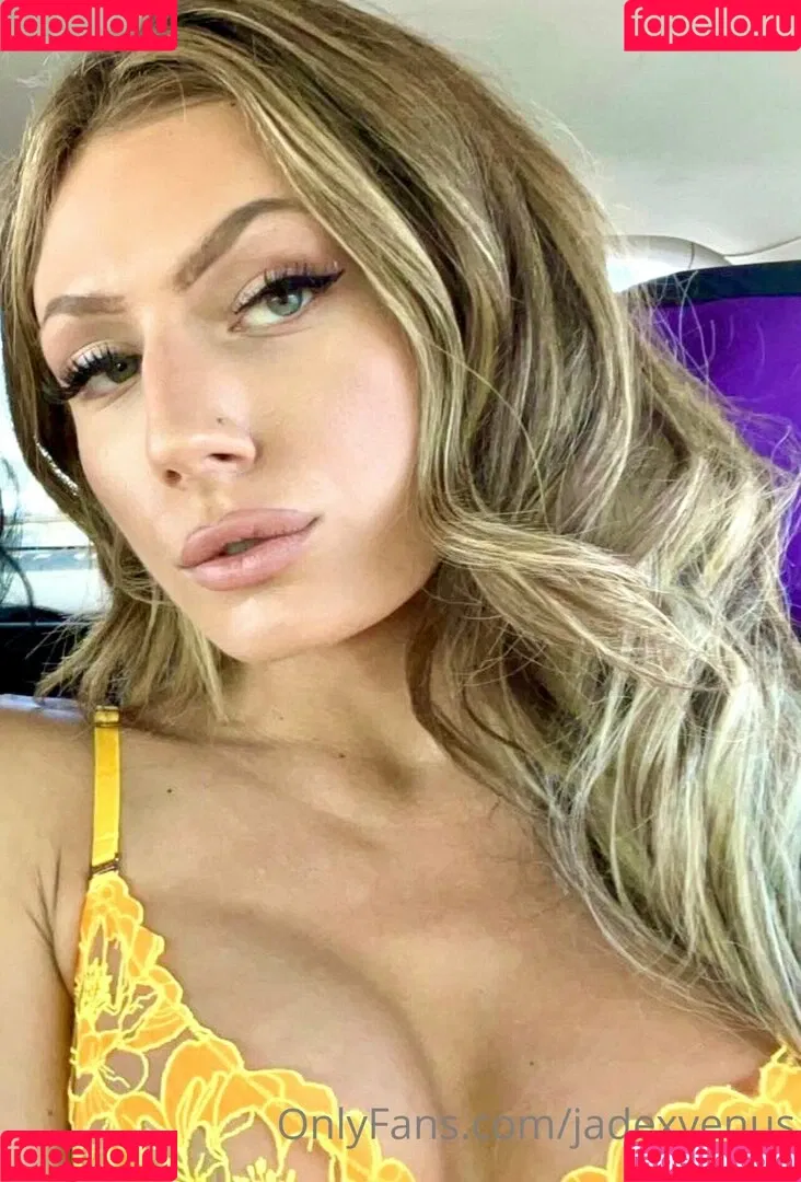 Casey Grey / Jade Venus / caseyagrey / jadexvenus Onlyfans Photo Gallery 