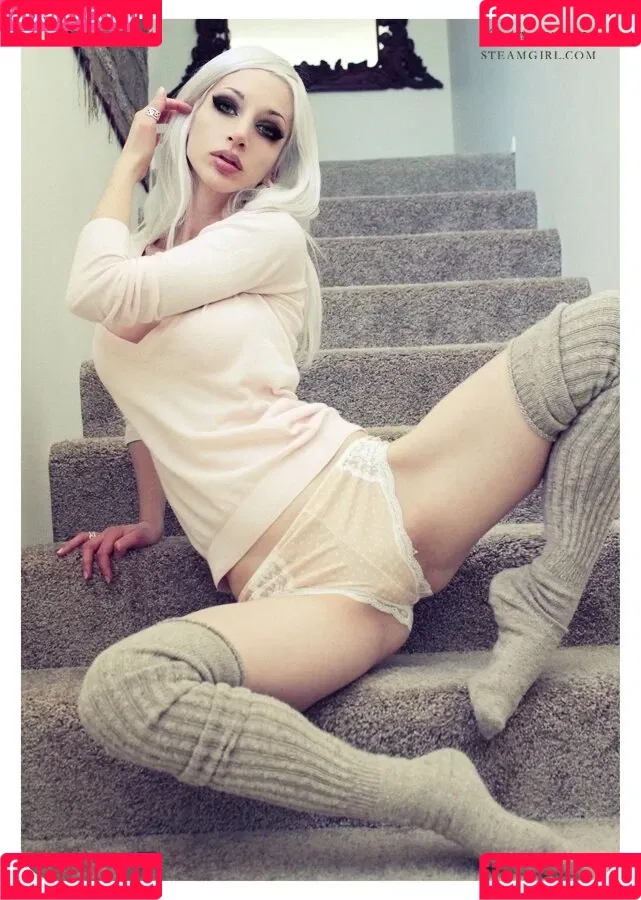 Kate Lambert / itskatelambert / katopunk Onlyfans Photo Gallery 