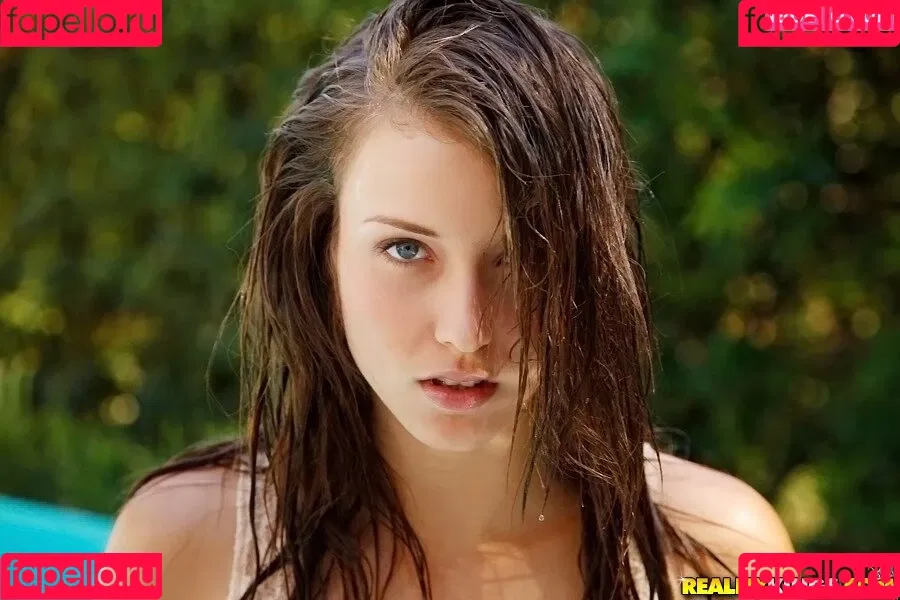 Malena Morgan / malenamorgan / malmorganxxx Onlyfans Photo Gallery 