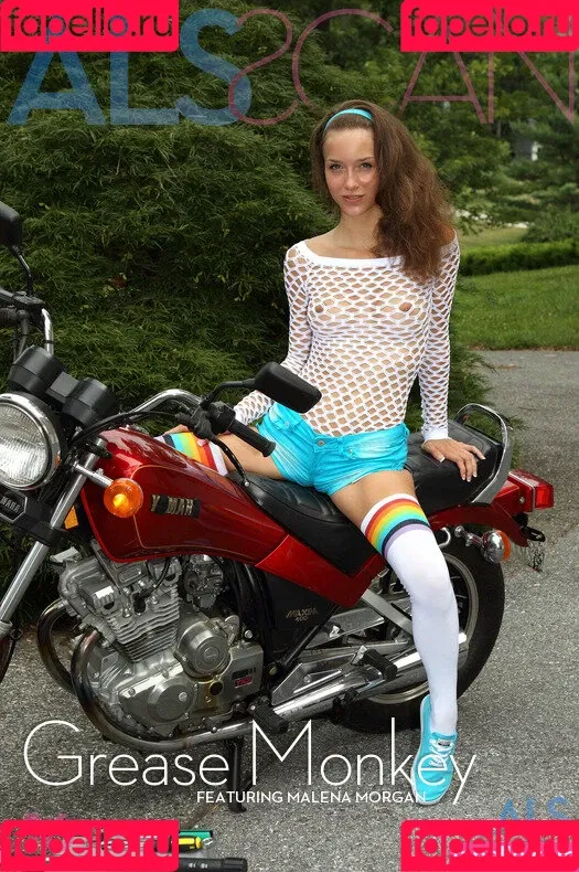 Malena Morgan / malenamorgan / malmorganxxx Onlyfans Photo Gallery 