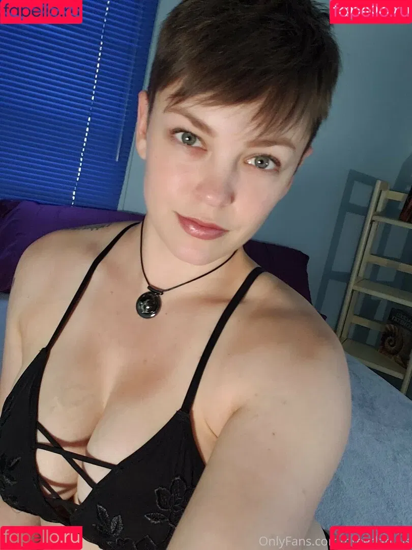 Bree Daniels / breedaniels / breedaniels1 / xloveredheadx Onlyfans Photo Gallery 