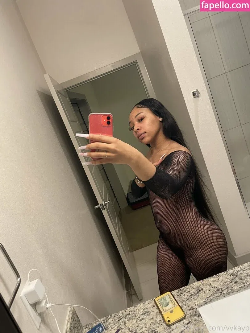 vixenkayb / vvkayb Onlyfans Photo Gallery 