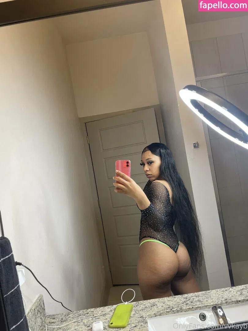 vixenkayb / vvkayb Onlyfans Photo Gallery 