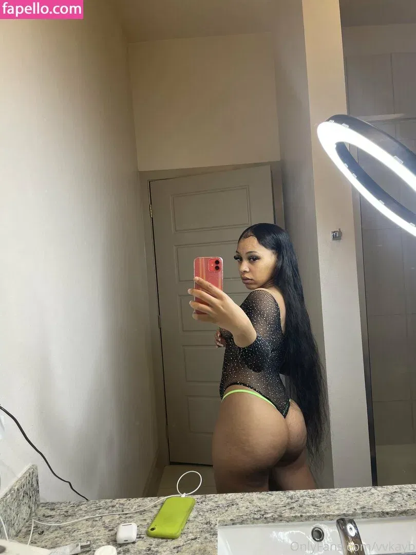 vixenkayb / vvkayb Onlyfans Photo Gallery 