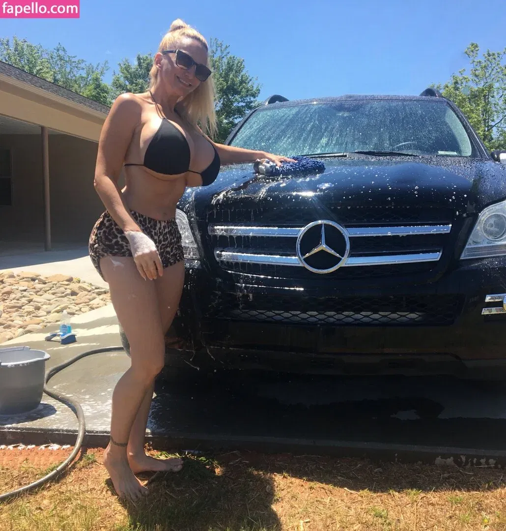 Billi Bardot / Holly Hale / billi_bardot / https: Onlyfans Photo Gallery 