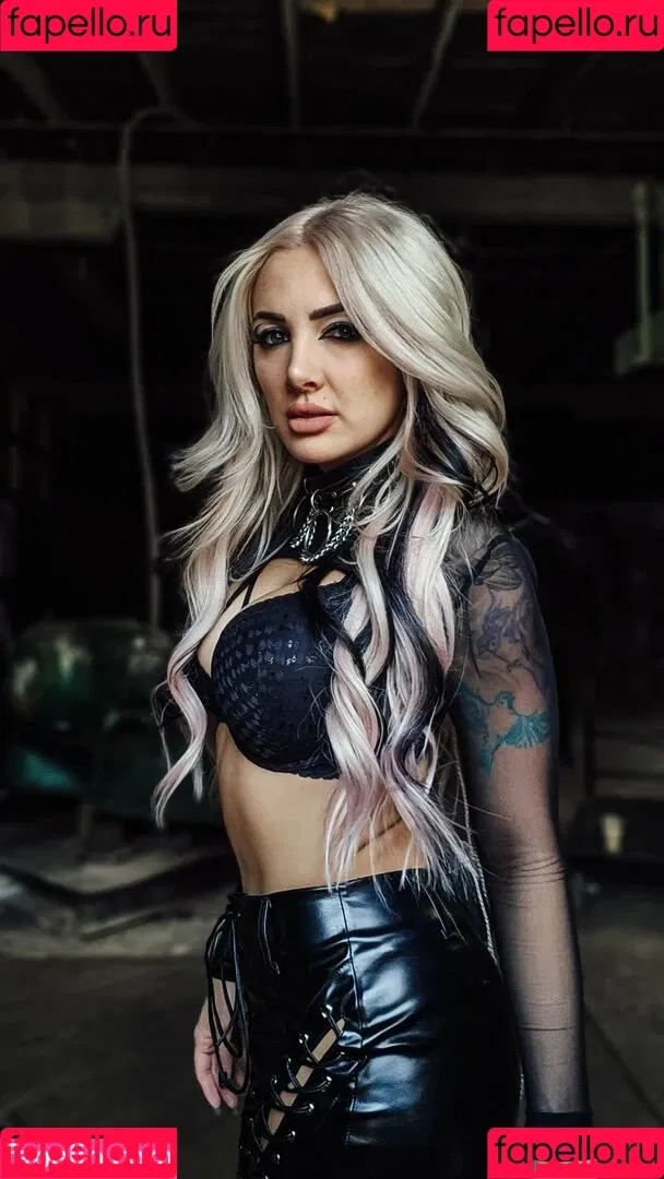 Addie Nicole Amick / Halocene / addienicoleamick Onlyfans Photo Gallery 