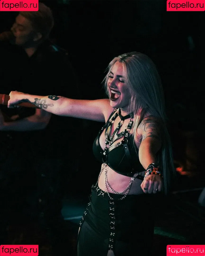 Addie Nicole Amick / Halocene / addienicoleamick Onlyfans Photo Gallery 
