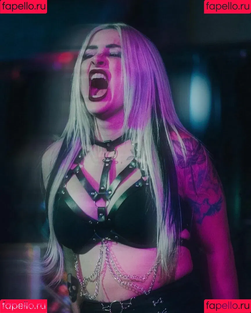 Addie Nicole Amick / Halocene / addienicoleamick Onlyfans Photo Gallery 