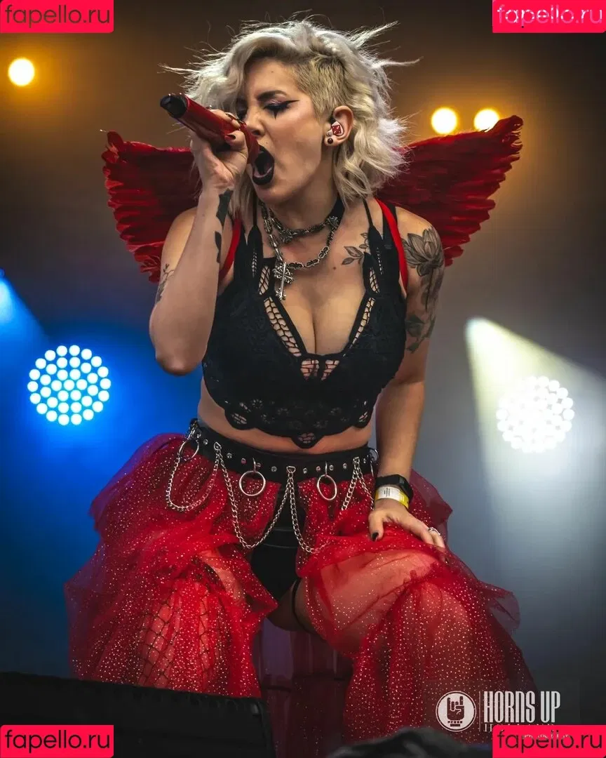 Addie Nicole Amick / Halocene / addienicoleamick Onlyfans Photo Gallery 