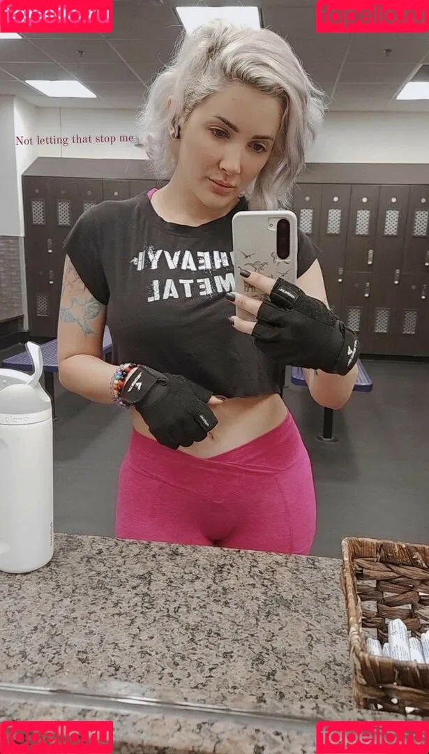 Addie Nicole Amick / Halocene / addienicoleamick Onlyfans Photo Gallery 