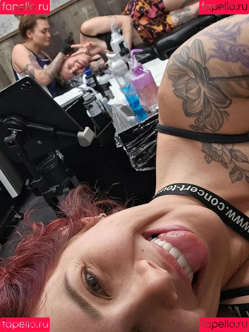 Addie Nicole Amick / Halocene / addienicoleamick Onlyfans Photo Gallery 