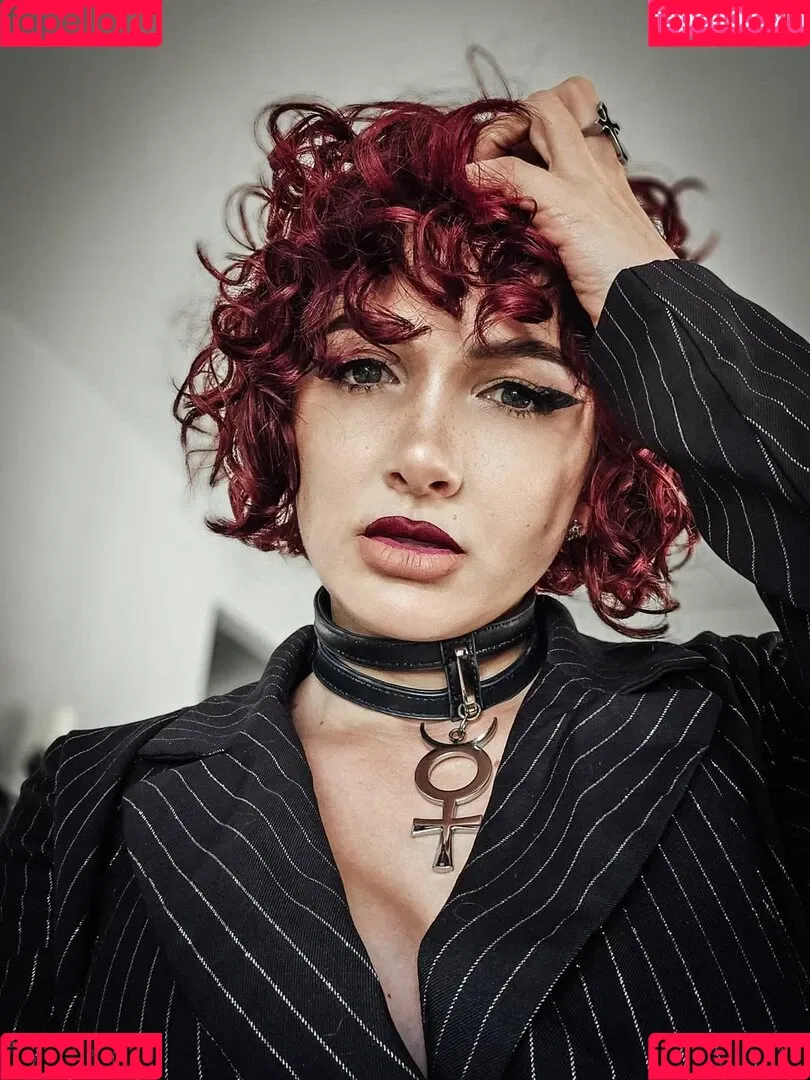 Addie Nicole Amick / Halocene / addienicoleamick Onlyfans Photo Gallery 
